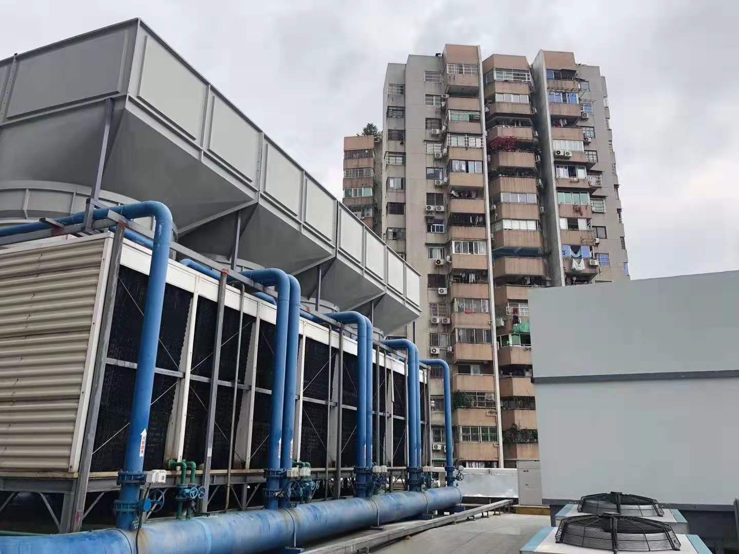 中?；酚畛抢淙此肷卫戆咐阂蟆?0dB（A）